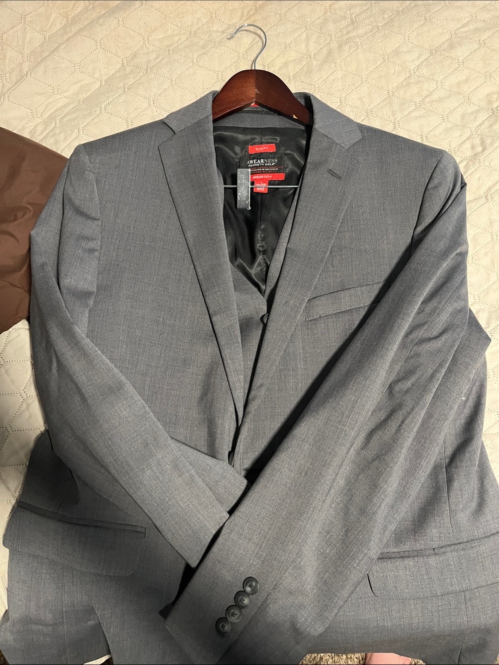 Kenneth Cole Reaction Light Gray Men's Two-Button Suit Jacket with vest
